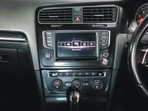 Volkswagen Golf GTI - Image 11