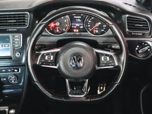 Volkswagen Golf GTI - Image 14