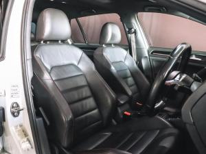 Volkswagen Golf GTI - Image 25