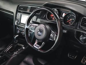 Volkswagen Golf GTI - Image 26