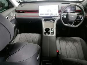 Chery Tiggo 8 1.5T CSH Plug-In Hybrid Apex - Image 14