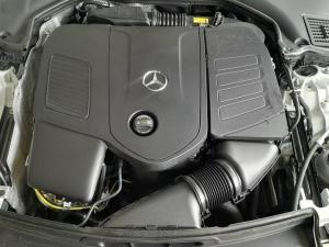 Mercedes-Benz C-Class C200 Avantgarde - Image 10
