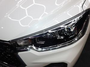 Toyota Rumion 1.5 SX manual - Image 6