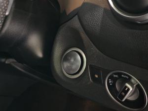 Mercedes-Benz GLA GLA200 auto - Image 19