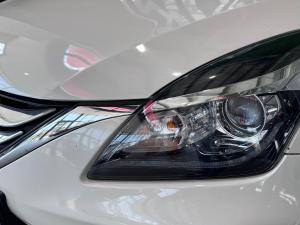 Toyota Starlet 1.4 XR auto - Image 16