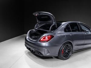 Mercedes-Benz C-Class C63 S - Image 26