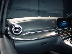 Mercedes-Benz V-Class V300d Exclusive - Image 13