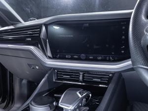 Volkswagen Touareg V6 TDI Executive R-Line - Image 18
