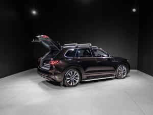 Volkswagen Touareg V6 TDI Executive R-Line - Image 27