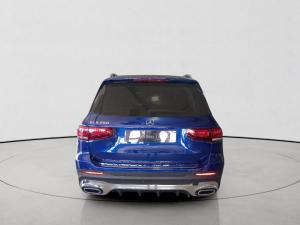 Mercedes-Benz GLB GLB250 AMG Line - Image 6