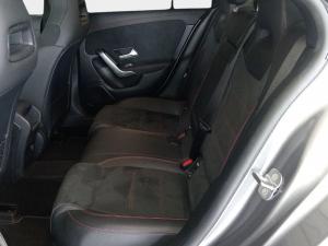 Mercedes-Benz CLA CLA220d Progressive - Image 9