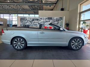 Volvo C70 T5 Geartronic - Image 2