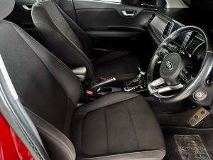 Kia Rio hatch 1.4 EX auto - Image 5