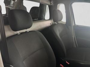 Nissan NP200 1.6i safety pack (aircon) - Image 18