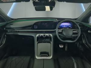 Omoda C9 1.5T PHEV Explore AWD - Image 11