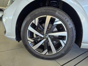 Volkswagen Polo hatch 1.0TSI Life auto - Image 19