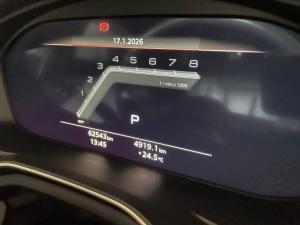 Audi A4 35TFSI Advanced - Image 11