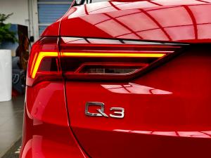 Audi Q3 40TFSI quattro S line - Image 11