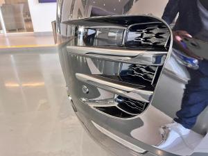 Land Rover Range Rover Evoque D200 R-Dynamic SE - Image 8
