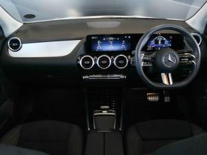 Mercedes-Benz GLA GLA200 Progressive - Image 8