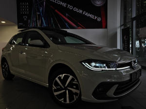 Volkswagen Polo hatch 1.0TSI Life manual - Image 2