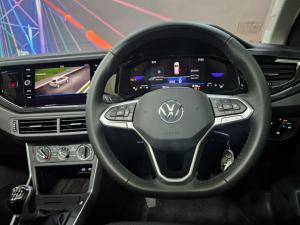 Volkswagen Polo hatch 1.0TSI Life manual - Image 7