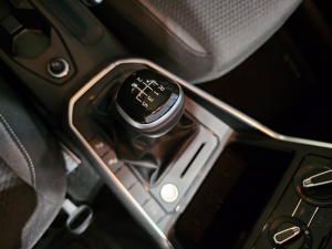 Volkswagen Polo hatch 1.0TSI Life manual - Image 5