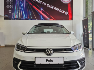 Volkswagen Polo hatch 1.0TSI Life manual - Image 8