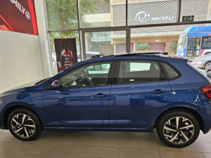 Volkswagen Polo hatch 1.0TSI Life auto - Image 11