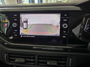 Volkswagen Polo hatch 1.0TSI Life auto - Image 5