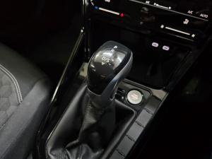 Volkswagen Polo sedan 1.0TSI Life - Image 9