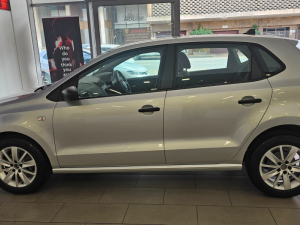 Volkswagen Polo Vivo hatch 1.4 - Image 9