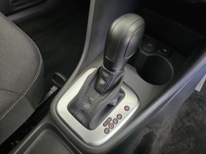 Volkswagen Polo Vivo hatch 1.6 Life - Image 8