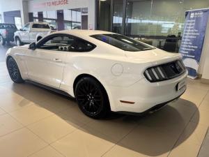 Ford Mustang 5.0 GT fastback auto - Image 4