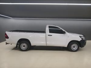 Toyota Hilux 2.0 single cab S (aircon) - Image 3