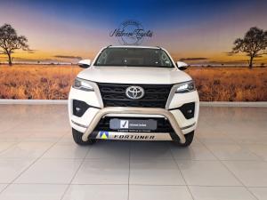 Toyota Fortuner 2.4GD-6 auto - Image 4