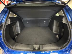 Toyota Urban Cruiser 1.5 XR manual - Image 16