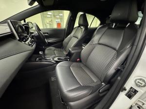 Toyota Corolla 1.8 Hybrid XR - Image 7