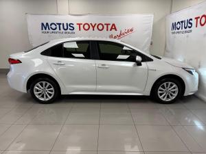 Toyota Corolla 1.8 Hybrid XR - Image 3