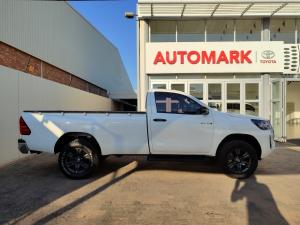 Toyota Hilux 2.4GD-6 single cab Raider manual - Image 3
