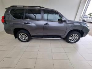 Toyota Land Cruiser Prado 2.8GD VX - Image 3