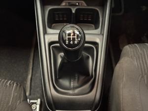 Toyota Rumion 1.5 TX manual - Image 11