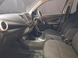 Toyota Vitz 1.0 XR manual - Image 7