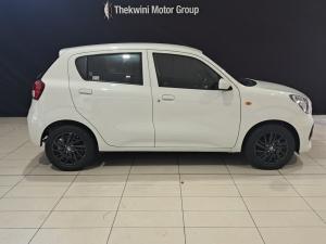 Toyota Vitz 1.0 XR manual - Image 3