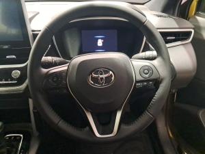 Toyota Corolla Cross 1.8 HEV XS - Image 8