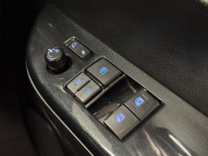 Toyota Hilux 2.8GD-6 Xtra cab Legend auto - Image 17