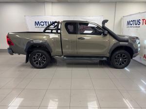 Toyota Hilux 2.8GD-6 Xtra cab Legend auto - Image 3