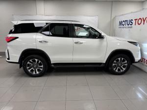 Toyota Fortuner 2.4GD-6 auto - Image 3