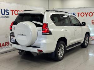 Toyota Land Cruiser Prado 2.8GD VX - Image 2