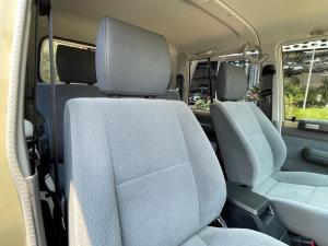 Toyota Land Cruiser 79 4.5D-4D V8 double cab LX - Image 9